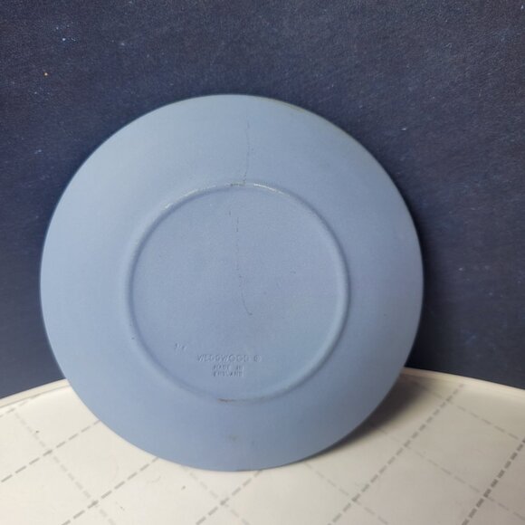 July 1981 Wedgwood Jasperware Royal Wedding Charles and Diana Souvenir Plate 4" - Picture 6 of 6